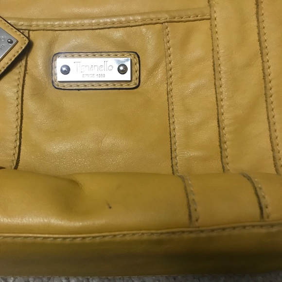 🚫SOLD🚫Tignanello Golden Yellow Adjustable Crossbody - Picture 6 of 8